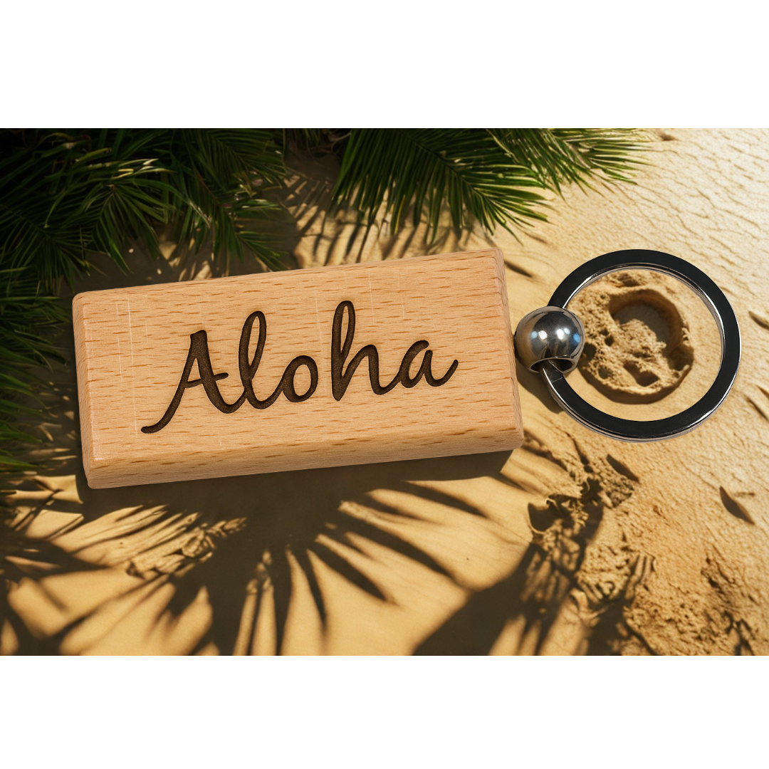 Aloha Bamboo Keychain with Turtle Design – Polynesian Gift